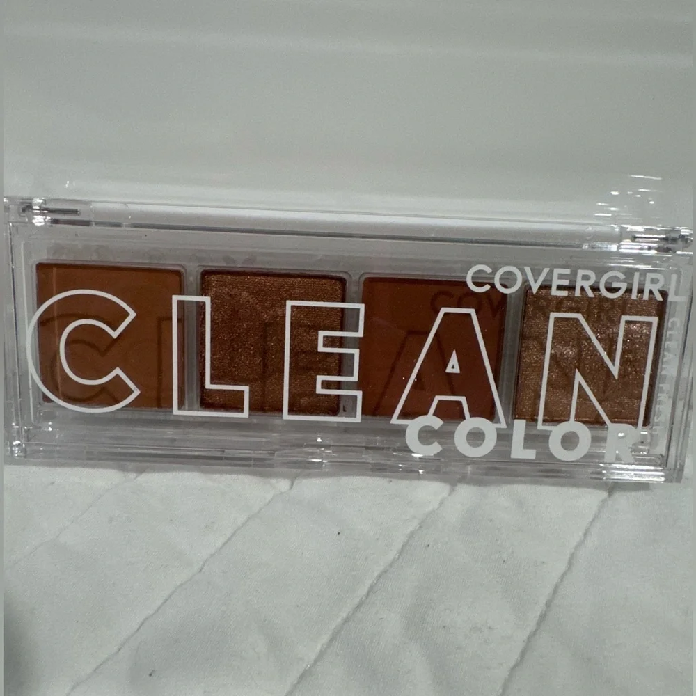 Covergirl eyeshadow quad